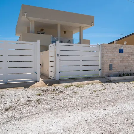 Appartement Bove Marino